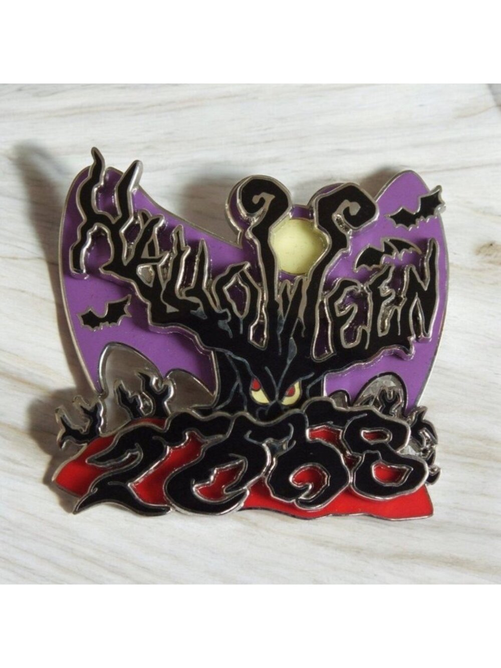 Disney Halloween Spooky Tree Collectible Pin From 2008
